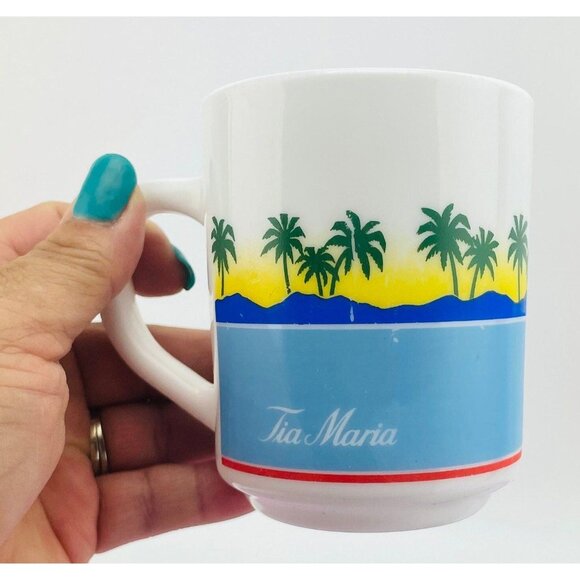 Vintage Arcopal cups, tropical Tia Maria mugs, French milk glass, as a pair - Picture 2 of 10